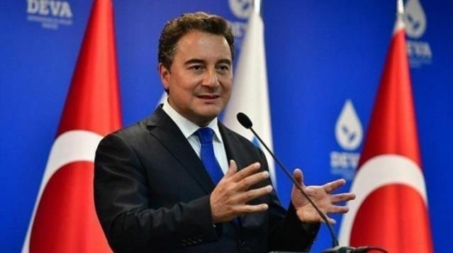 Ali Babacan’dan Van’da Kritik Çıkış: “Yüzde 5 İhtimal Bile Olsa Barışın Arkasındayız”