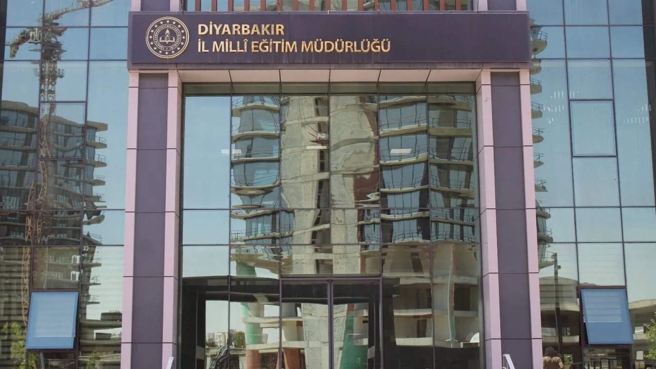 Diyarbakır Milli Eğitim’de Rotasyon: 4 İlçede Görev Değişimi