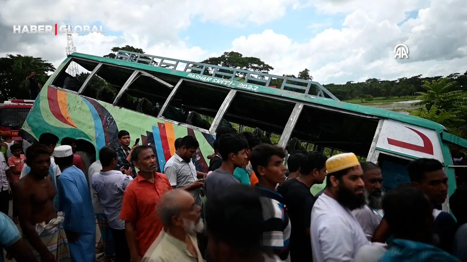 Bangladeş’te Nehir Faciası: En az 26 Ölü!