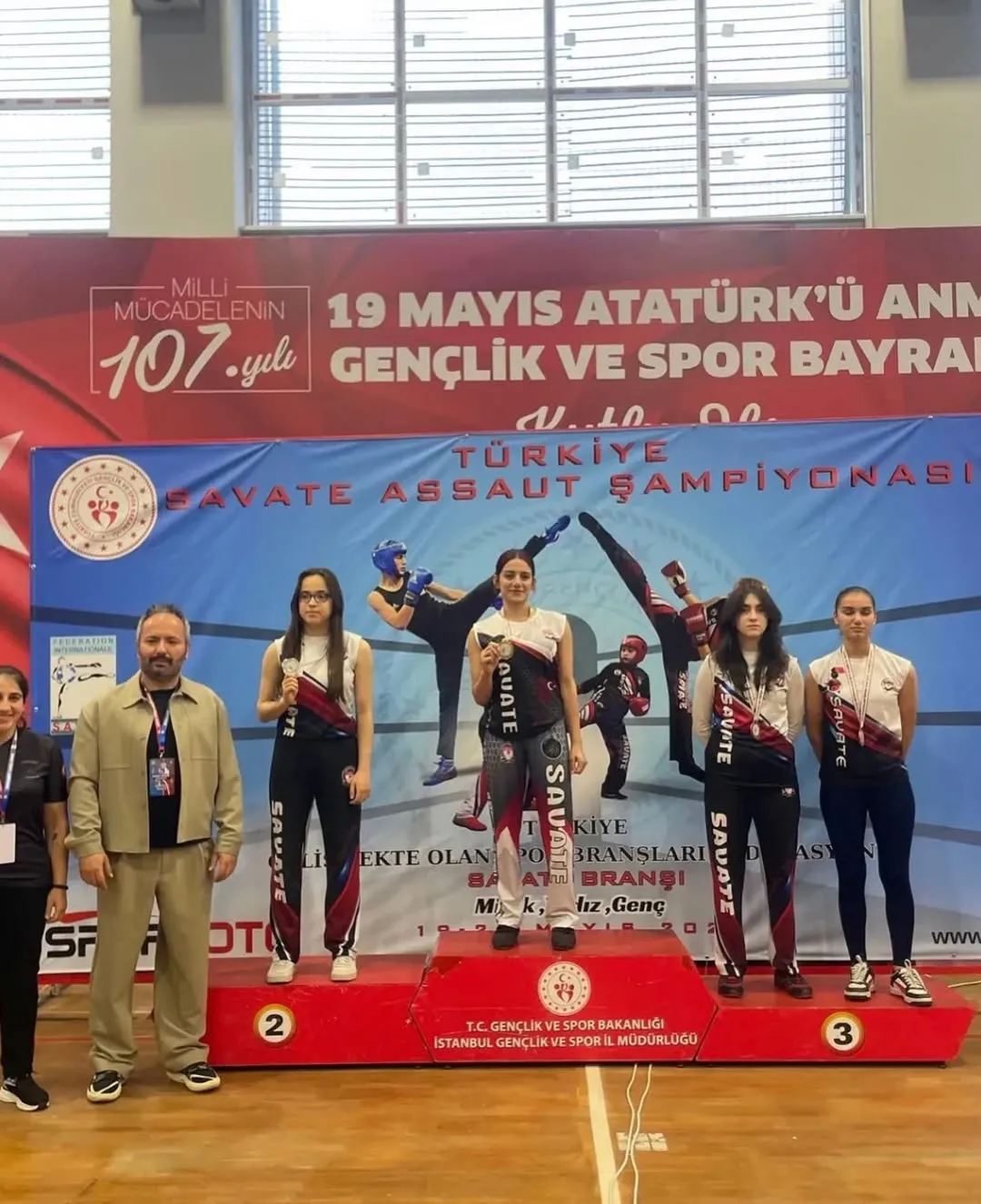 Diyarbakırlı Savate Sporcularından Büyük Başarı: Türkiye Şampiyonluğu ve Milli Takım Gururu!