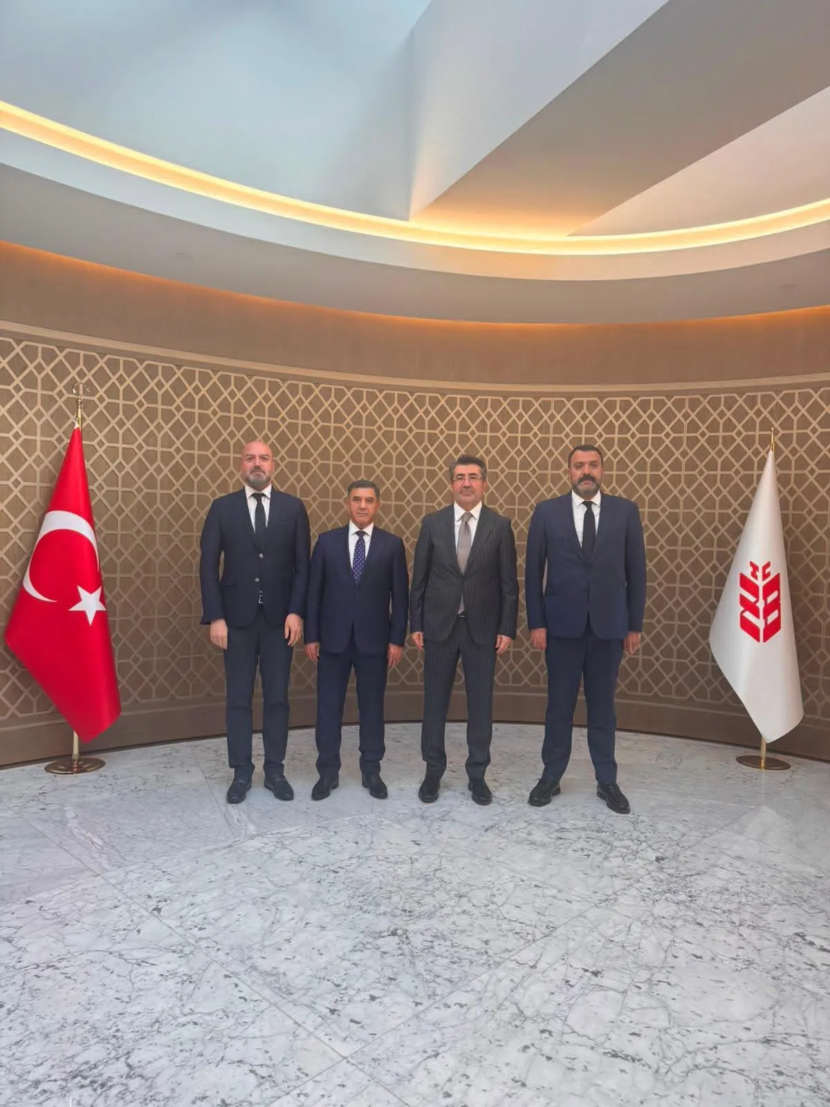 Diyarbakır Sanayisinden Ankara Teması: OSB’ye Ziraat Müjdesi!