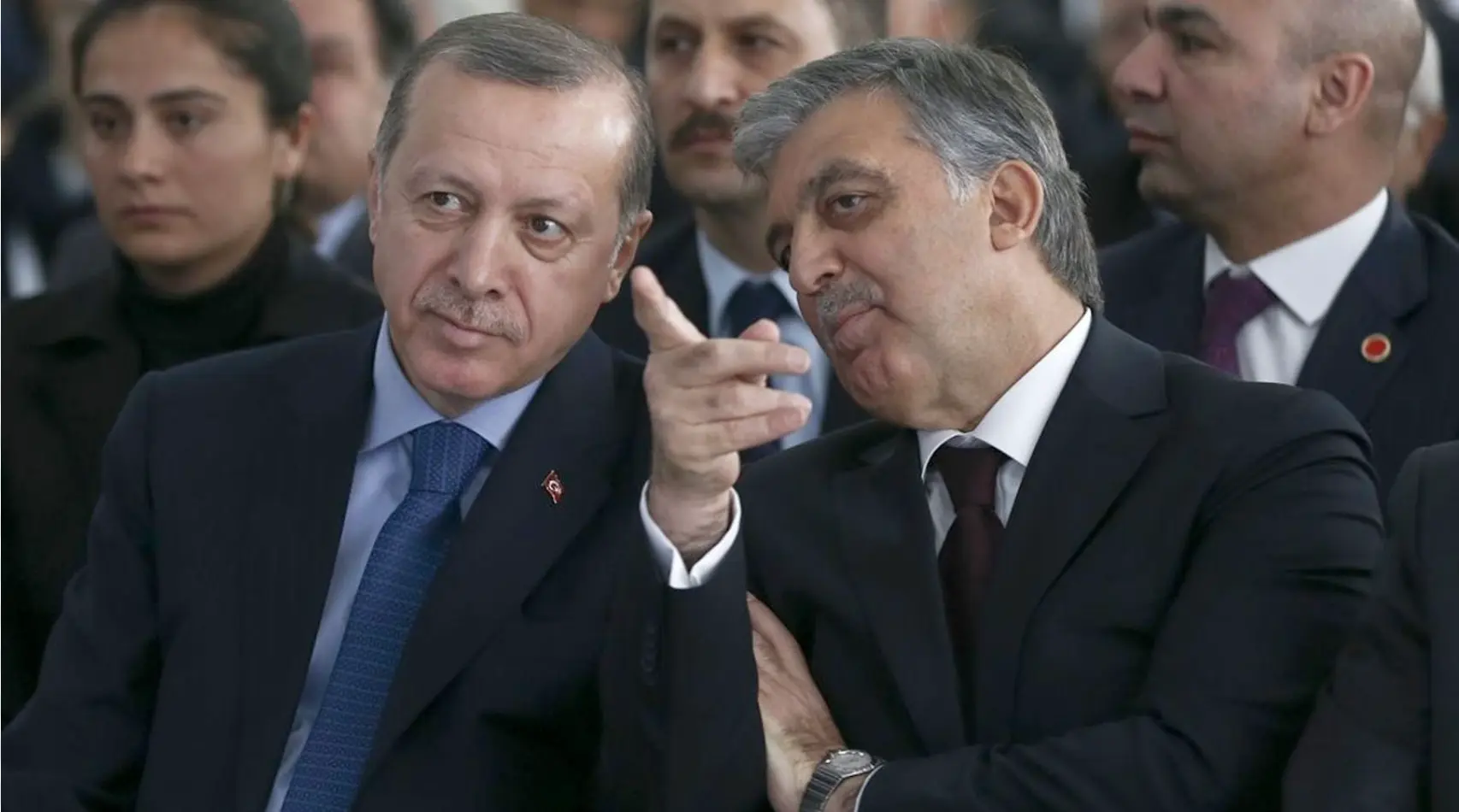 Abdullah Gül’den AK Parti’ye 25. Yıl Çağrısı: “Kuruluş Vizyonuna Dönülürse Türkiye Kazanır”