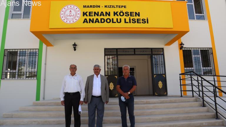 İş insanından örnek davranış: 24 derslikli lise yaptırdı
