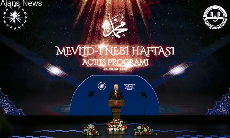 Cumhurbaşkanı Erdoğan: Fransız mallarını asla satın almayın