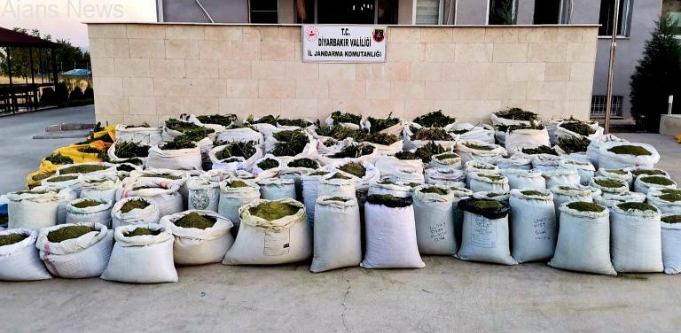 Diyarbakır’da 2 ton 628 kilo esrar ele geçirildi