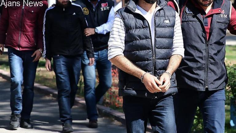Diyarbakır merkezli 12 ilde FETÖ operasyonu