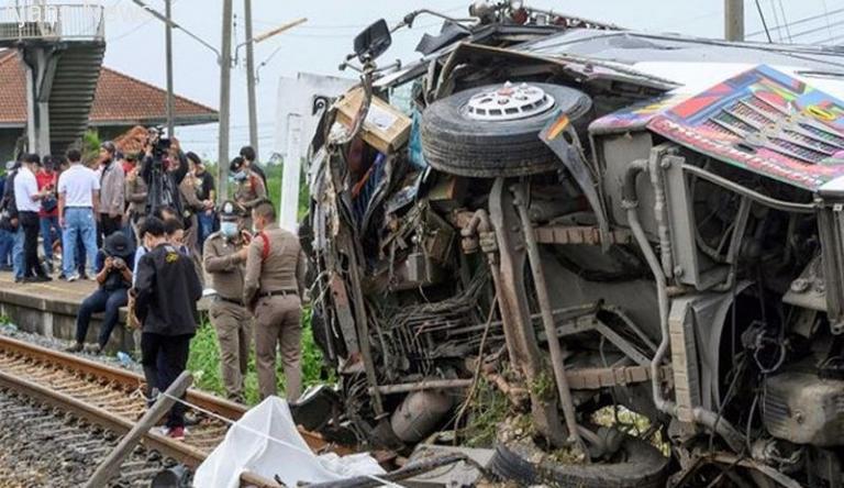 Tayland’da tren kazası: 17 ölü, 30 yaralı