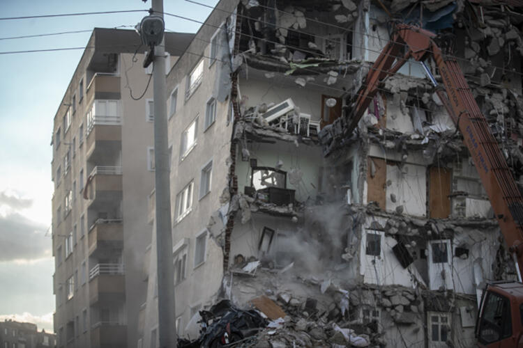 AFAD İzmir depremi ile ilgili açıklama yaptı