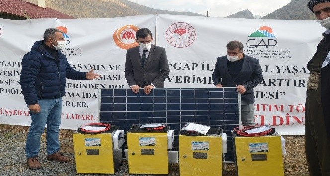 BEYTÜŞŞEBAP’TA ÇİFTÇİLERE ÇADIR VE GÜNEŞ PANELİ DESTEĞİ