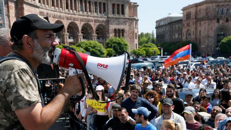 Ermenistan’da darbe girişimi