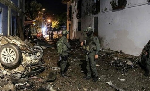 Kolombiya’da bomba yüklü araçla saldırı