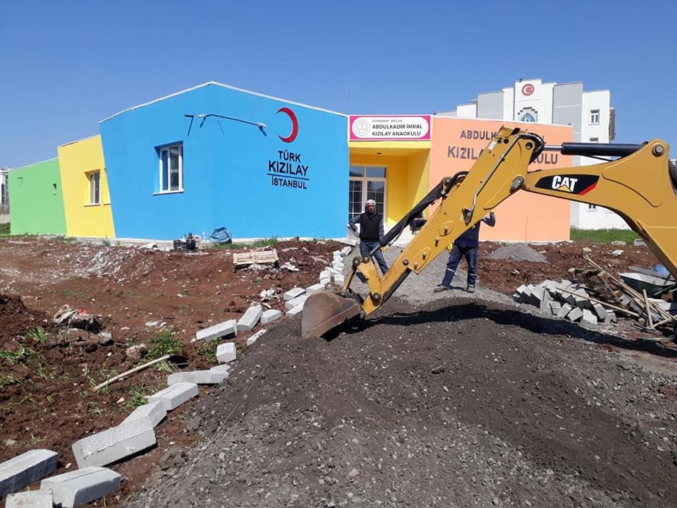 Bağlar Belediyesinden eğitime tam destek