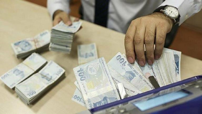 2 milyonun üzerinde ihtiyaç sahibi haneye bin 100 lira tutarında nakdi destek