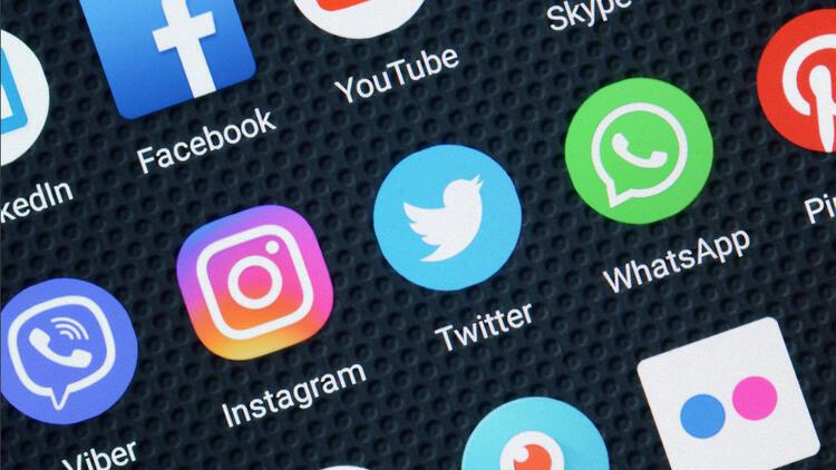 WhatsApp, Instagram ve Facebook çöktü mü?