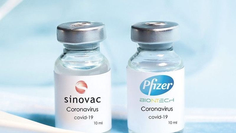 BioNTech’in Covid-19 aşısı Sinovac’a göre 10 kat daha fazla antikor üretiyor