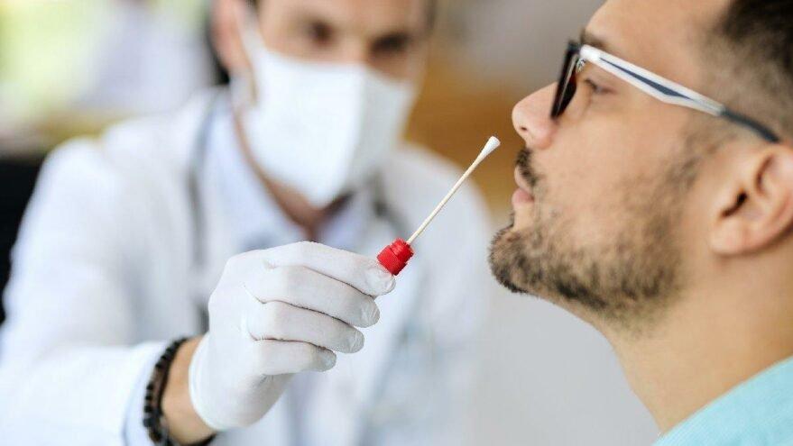 Romanya’ya seyahatlerde aşı ve test zorunluluğu kaldırıldı