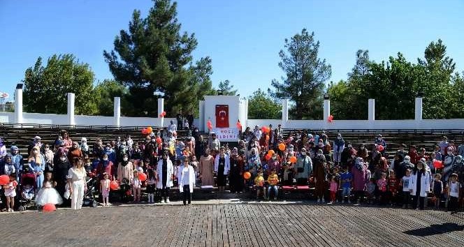 Diyarbakır’da çocuklar doyasıya eğlendi