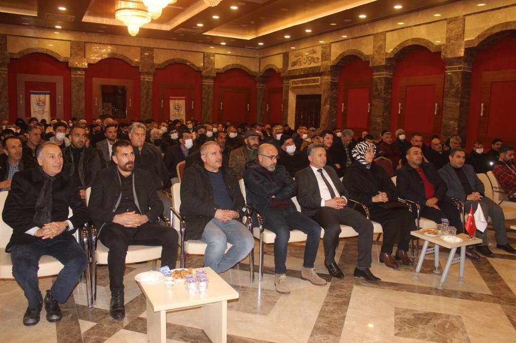 Yeşil Yıldız Bağımlılıklarla Mücadele Derneğinden Çalışma ve Motivasyon Konferansı Düzenledi