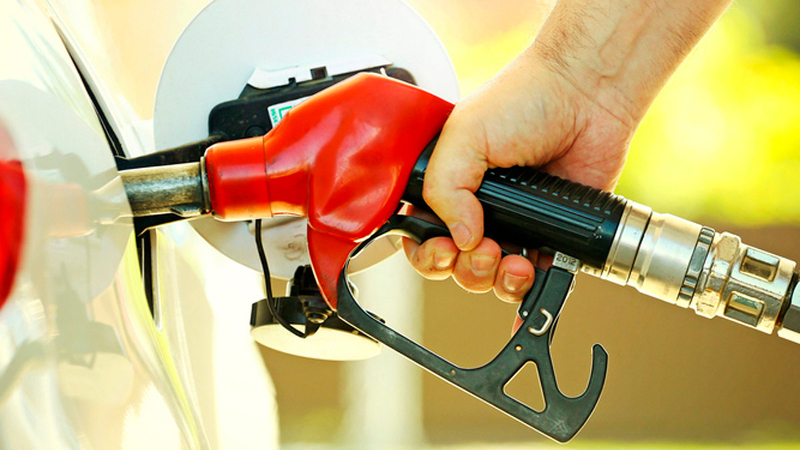 Sürücülere Kötü Haber: Motorine Dev Zam Kapıda!