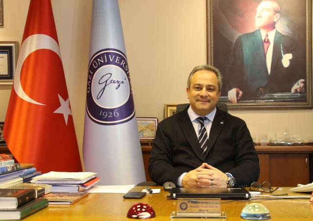 Bilim Kurulu Üyesi: Şubat ayı içerisinde rakamların aşağı doğru yöneleceğine inanıyorum
