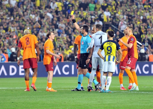 Kadıköy’deki dev derbinin kazananı Fenerbahçe