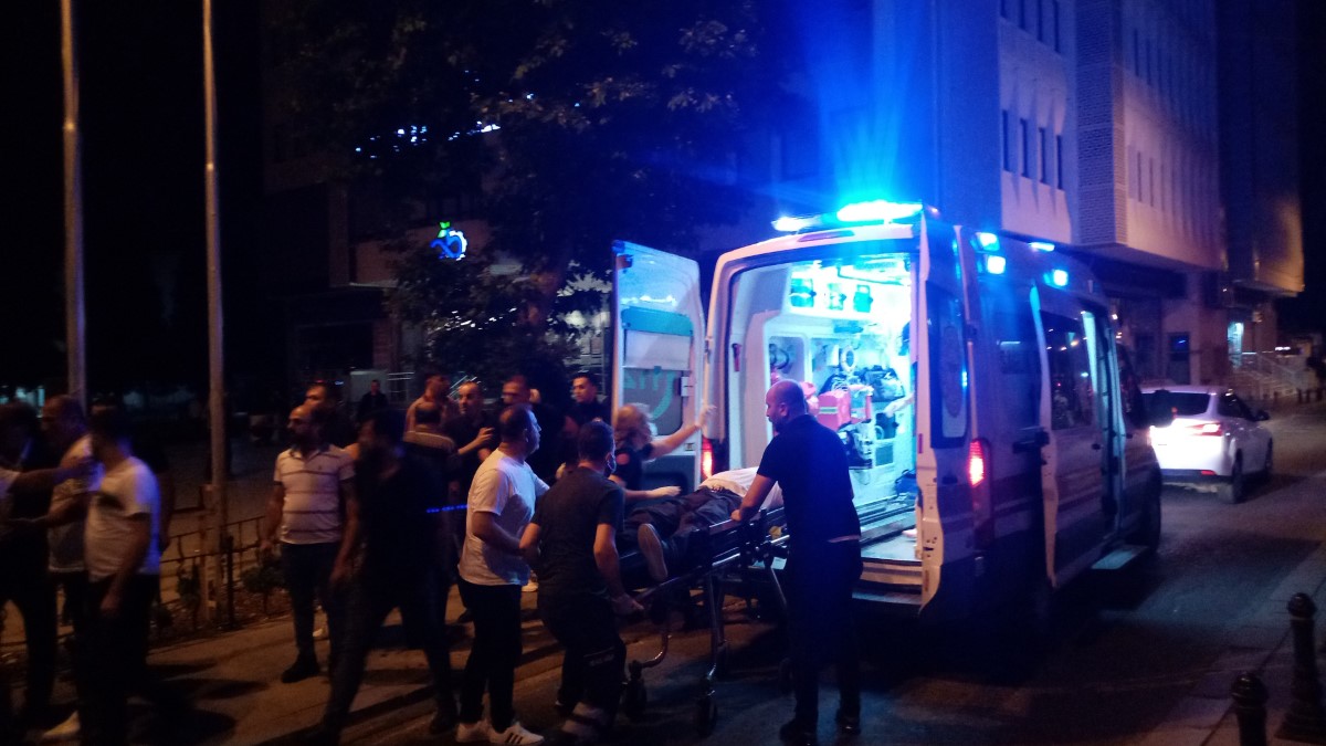 Tekirdağ’da silahlı kavga: 2’si polis 10 kişi yaralandı