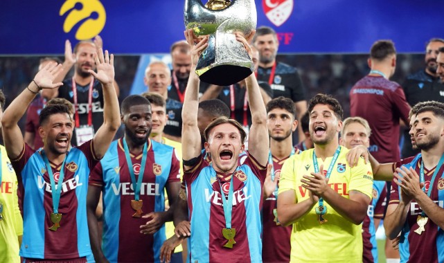 Süper Kupa’nın sahibi Trabzonspor oldu
