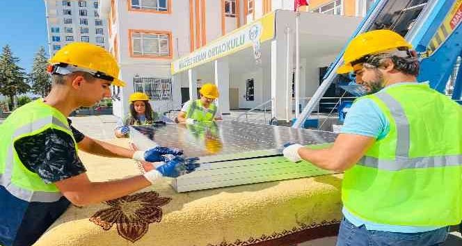 Diyarbakır İl Milli Eğitim’den yenilenebilir enerji atağı