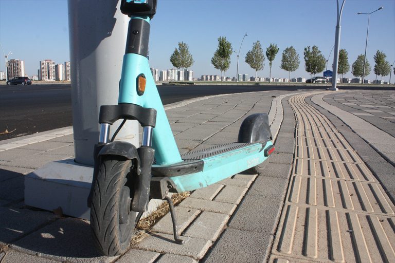 “Elektrikli scooter ölüm saçıyor”