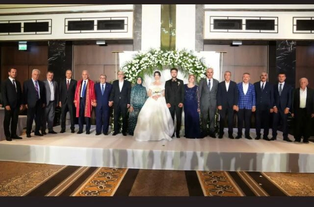 Mesut Değer’in kızına görkemli düğün töreni!