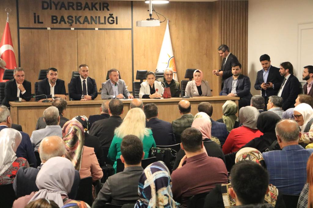 Erdoğan’ın Ziyareti Öncesi AK Parti’den Diyarbakır Çıkarması!￼