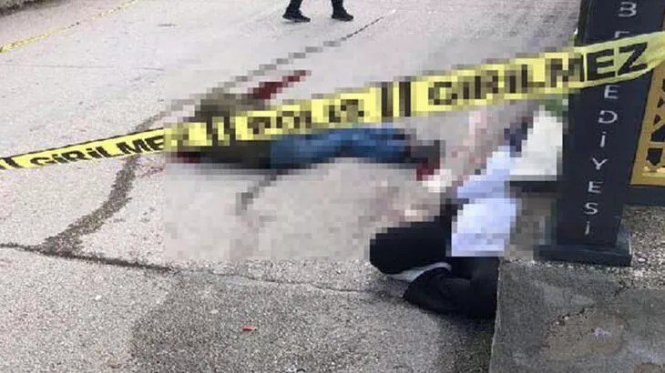 Sokak ortasında eski eşini öldürüp intihar etti