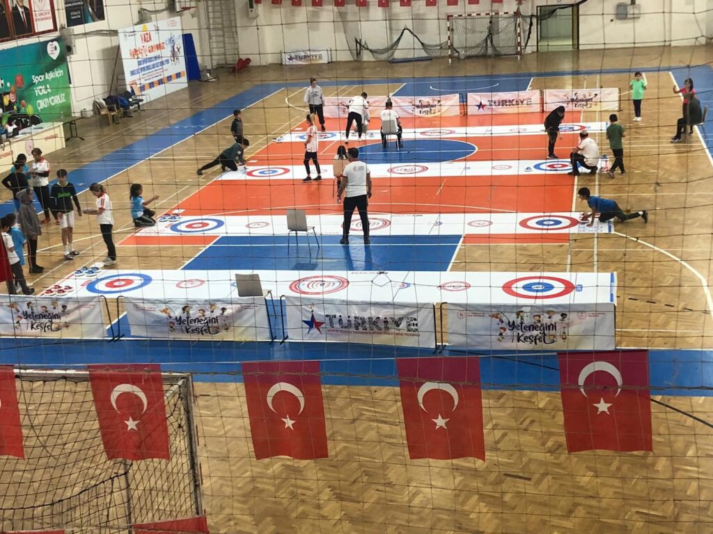 Diyarbakır’da 23 Nisan Floor Curling Müsabakaları Tamamlandı!