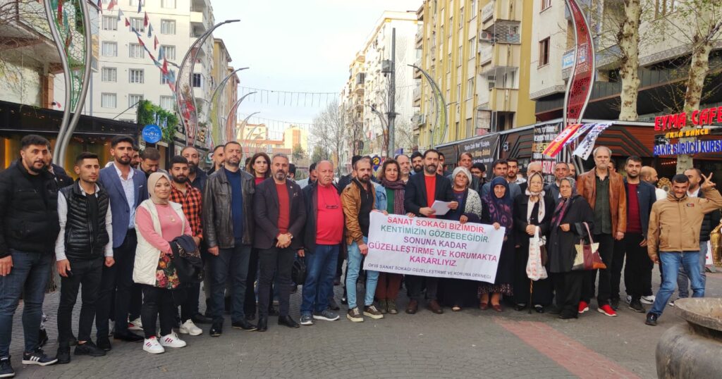 “Sanat Sokağı Diyarbakır’ın Sembolüdür ve Sahipsiz Değildir”