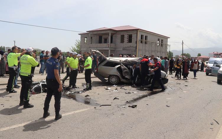 Iğdır’da trafik kazası: 1’i bebek 3 kişi öldü