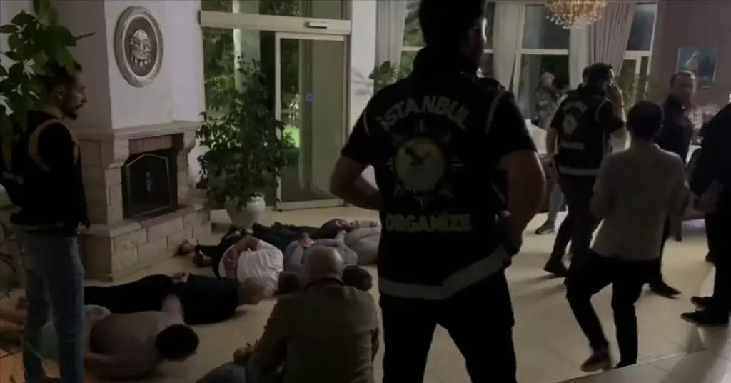 ‘Şahinler’ çetesi çökertildi!