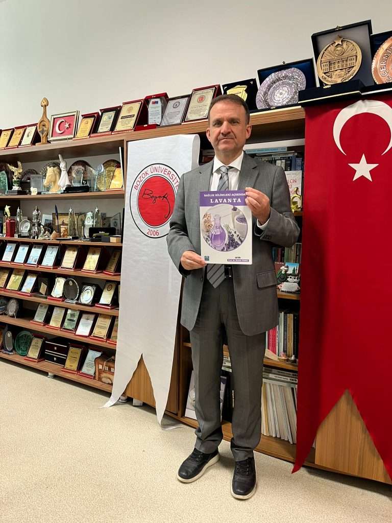 Hamdi TEMEL: Lavanta ile Sağlığın Bilimsel Yüzü