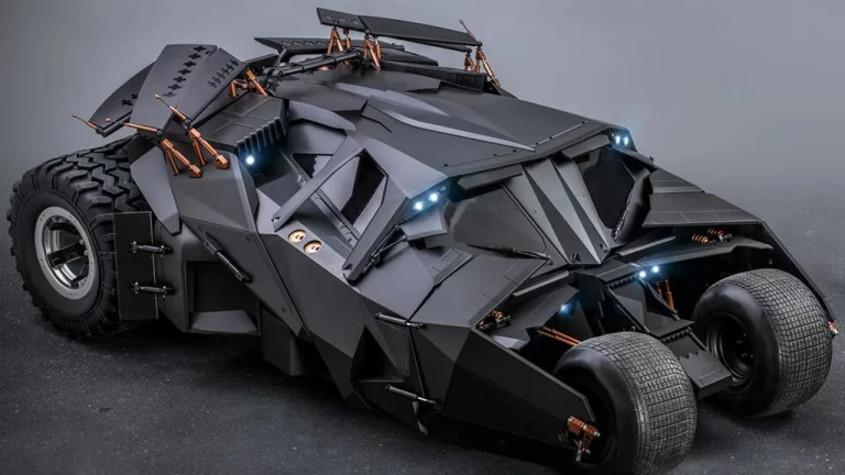 Batmobil aracı 3 milyon dolara satılıyor