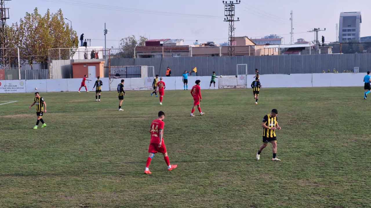 Amedspor adını bir üst tura yazdırdı