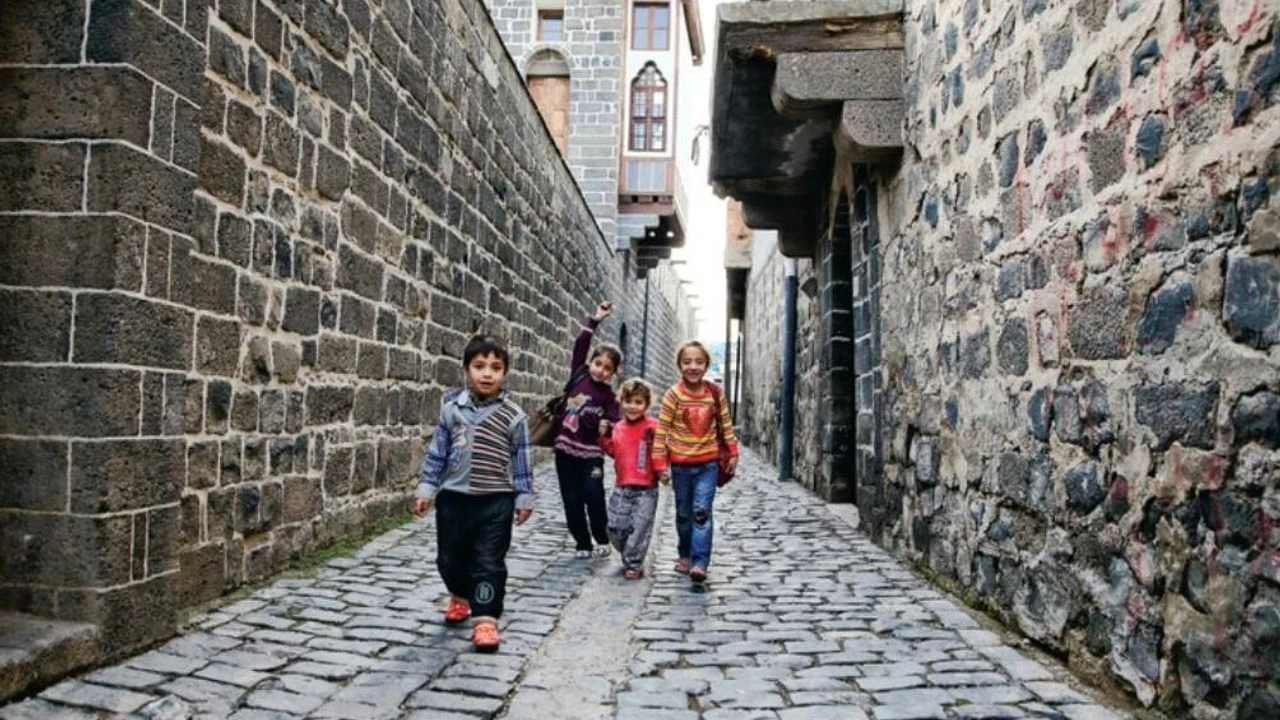 Diyarbakır’da çocuk nüfusu kaç?