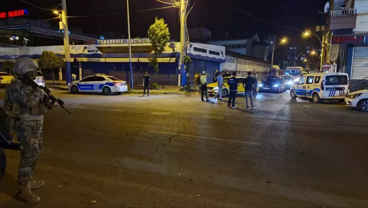 Diyarbakır’da 300 Polisle ‘Narko Hançer’ Uygulaması