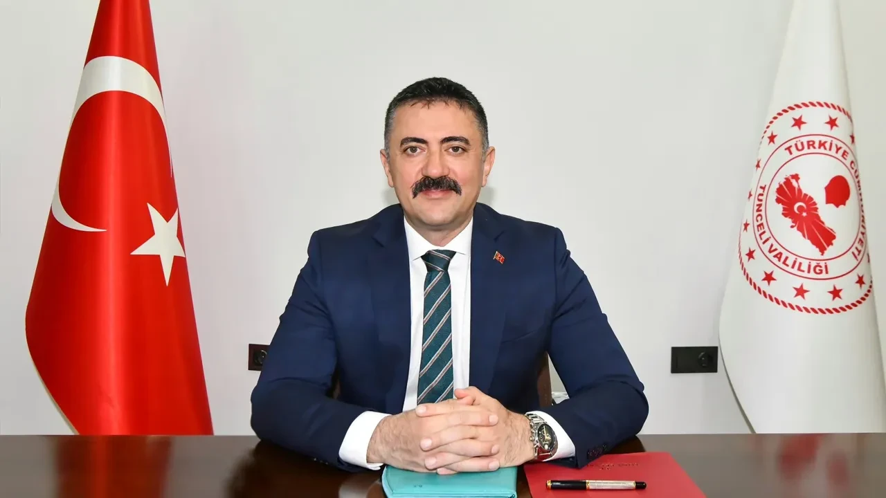 Tunceli Valisi Tekbıyıkoğlu Görevden Alındı, Yerine Ertuğrul Aslan Vekaleten Atandı