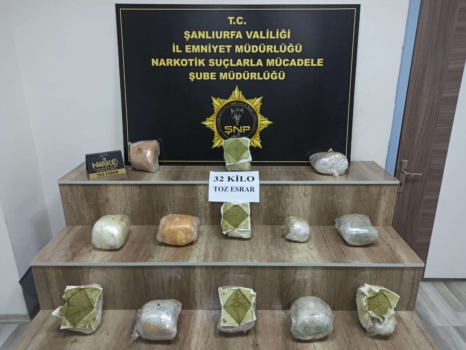 Şanlıurfa’da Tırda 32 Kilogram Toz Esrar Ele Geçirildi