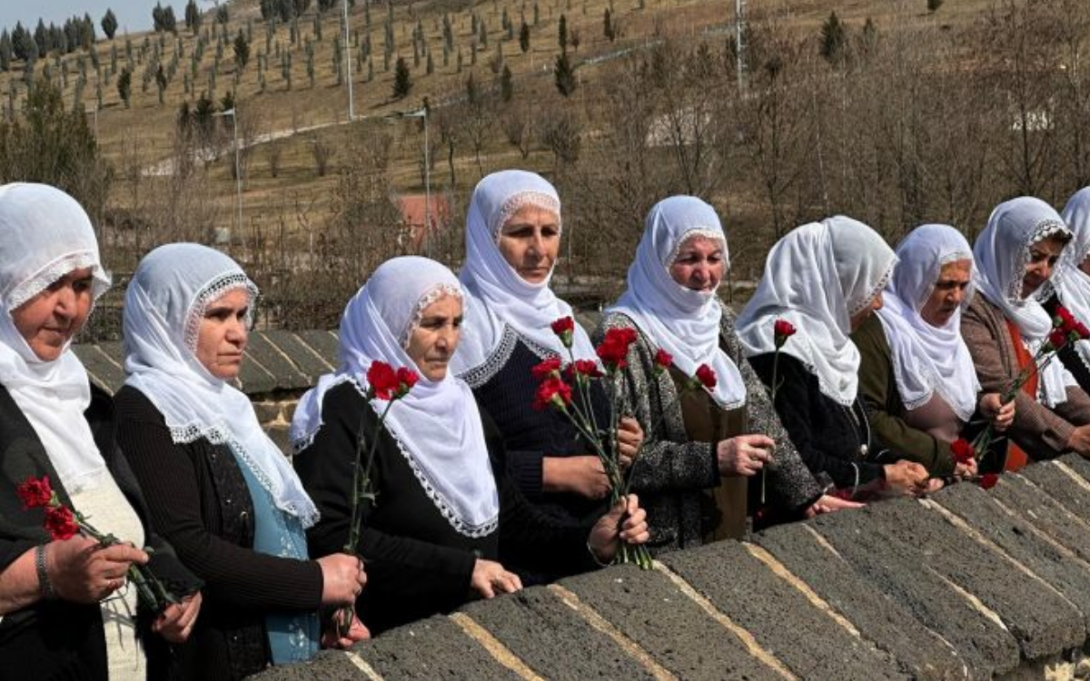 Diyarbakır’da Barış Buluşması: Asker ve PKK’lı Aileleri Bir Araya Gelecek