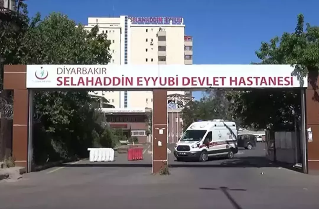 Diyarbakır Selahaddin Eyyubi Devlet Hastanesi’nde EKO Krizi