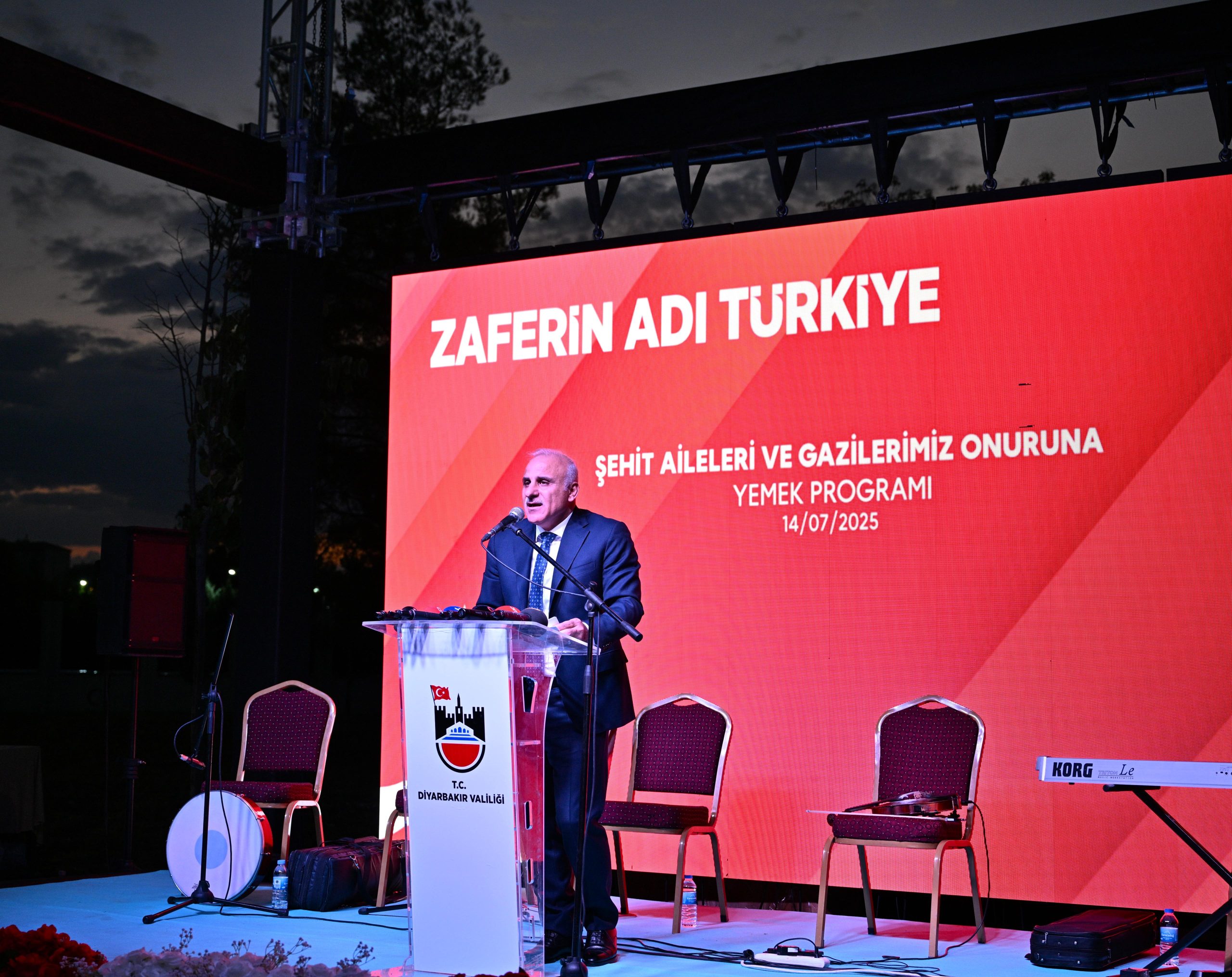 Diyarbakır’da Şehit Aileleri ve Gaziler Onuruna Anlamlı Buluşma