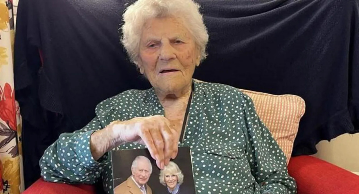 Dünyanın En Yaşlı İnsanı Ethel Caterham 116. Yaş Gününü Kutladı