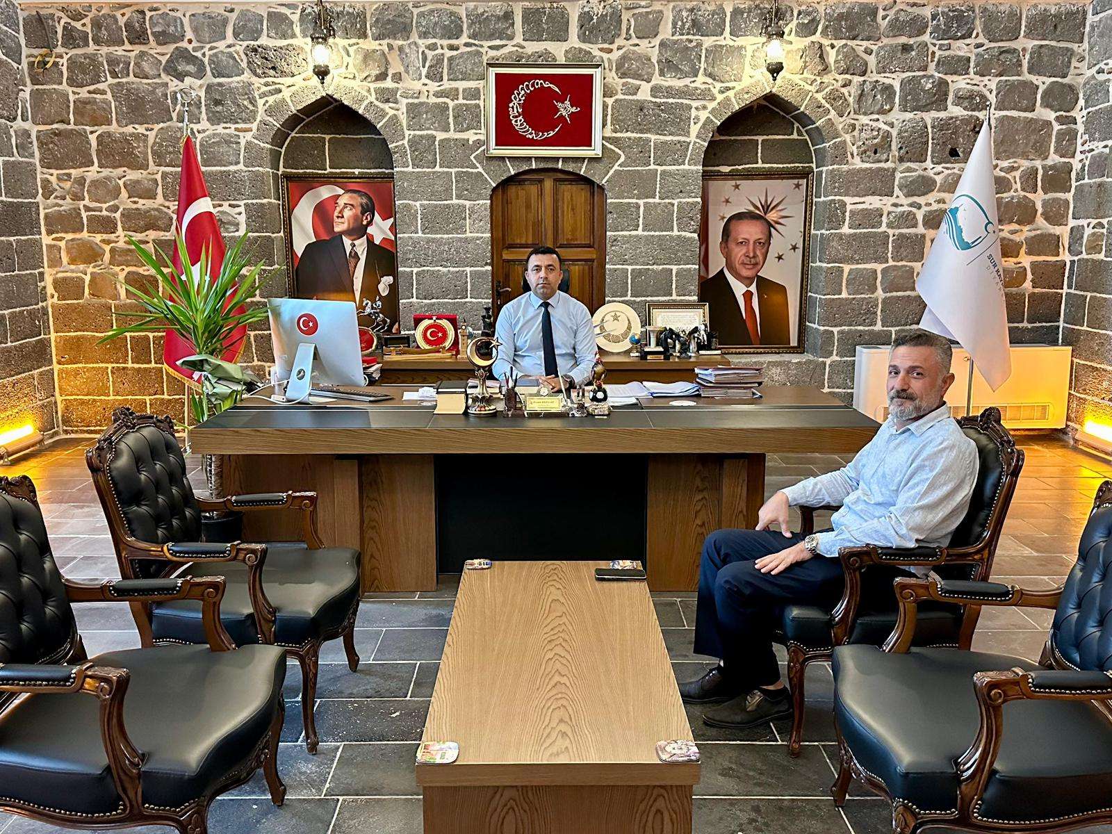 Sur Kaymakamı Hasan Akbulut’a Ajansnews’tan Ziyaret