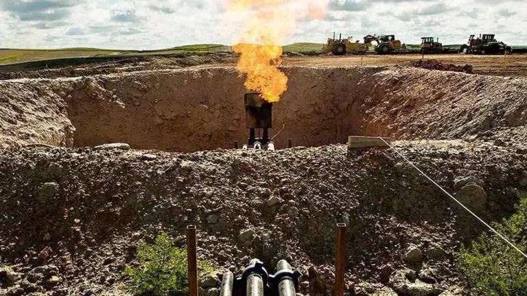 Enerji Bakanı: Diyarbakır’da 4 sahada 24 sondaj yapılacak