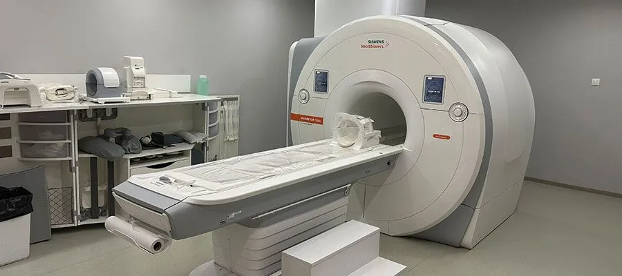 MR Cihazında Unutulan Kadın, Kendi İmkanlarıyla Kurtuldu